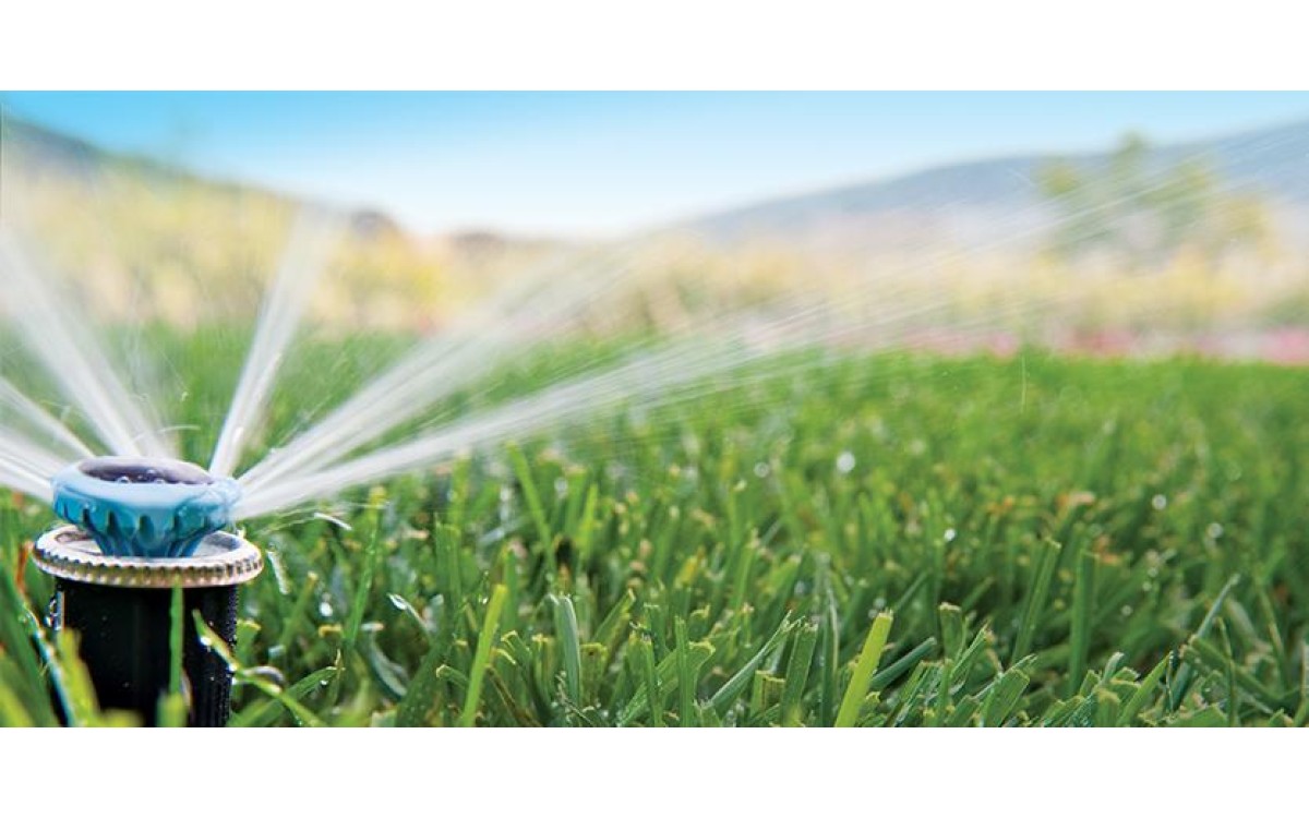 ưu nhược điểm của hệ thống tưới phun mưa